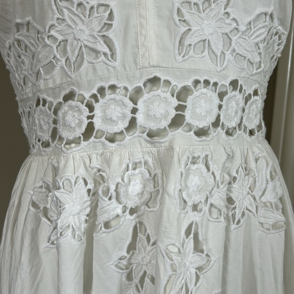 Anthropologie Vineet Bahl Sleeveless V Neck
Floral Cutwork Midi Dress White MNEW - Picture 6 of 16
